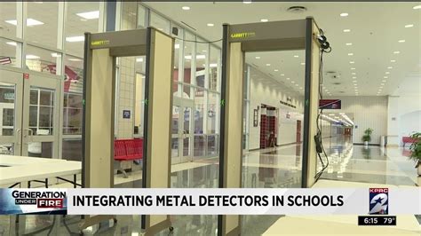 metal detectors effectiveness in schools